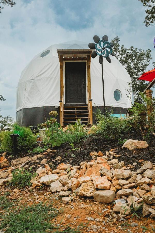 Waterfront Luxury Glamping Dome 호텔 Rogersville 외부 사진